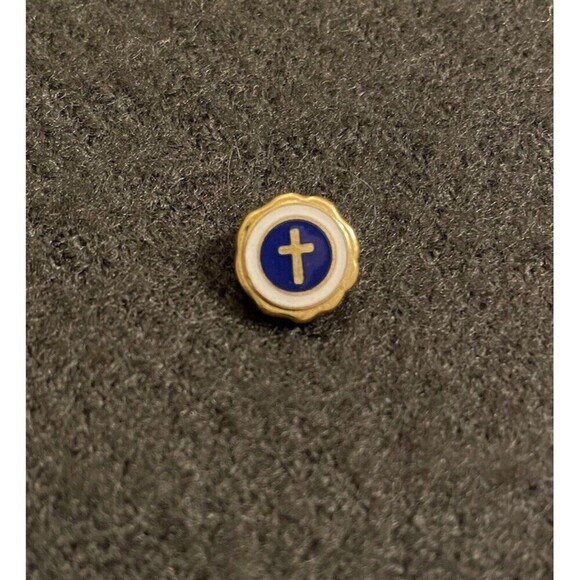 Blue & White Cross Centered Screw Back Pin Gold Tone - Picture 1 of 6